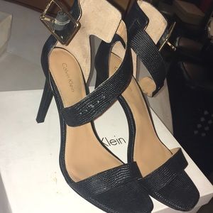 CALVIN KLEIN HEELS